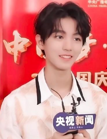 最新圈内爆料王俊凯,揭秘偶像背后的故事 第2张 最新圈内爆料王俊凯,揭秘偶像背后的故事 第2张